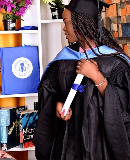 Купить диплом менеджера с занесением в реестр